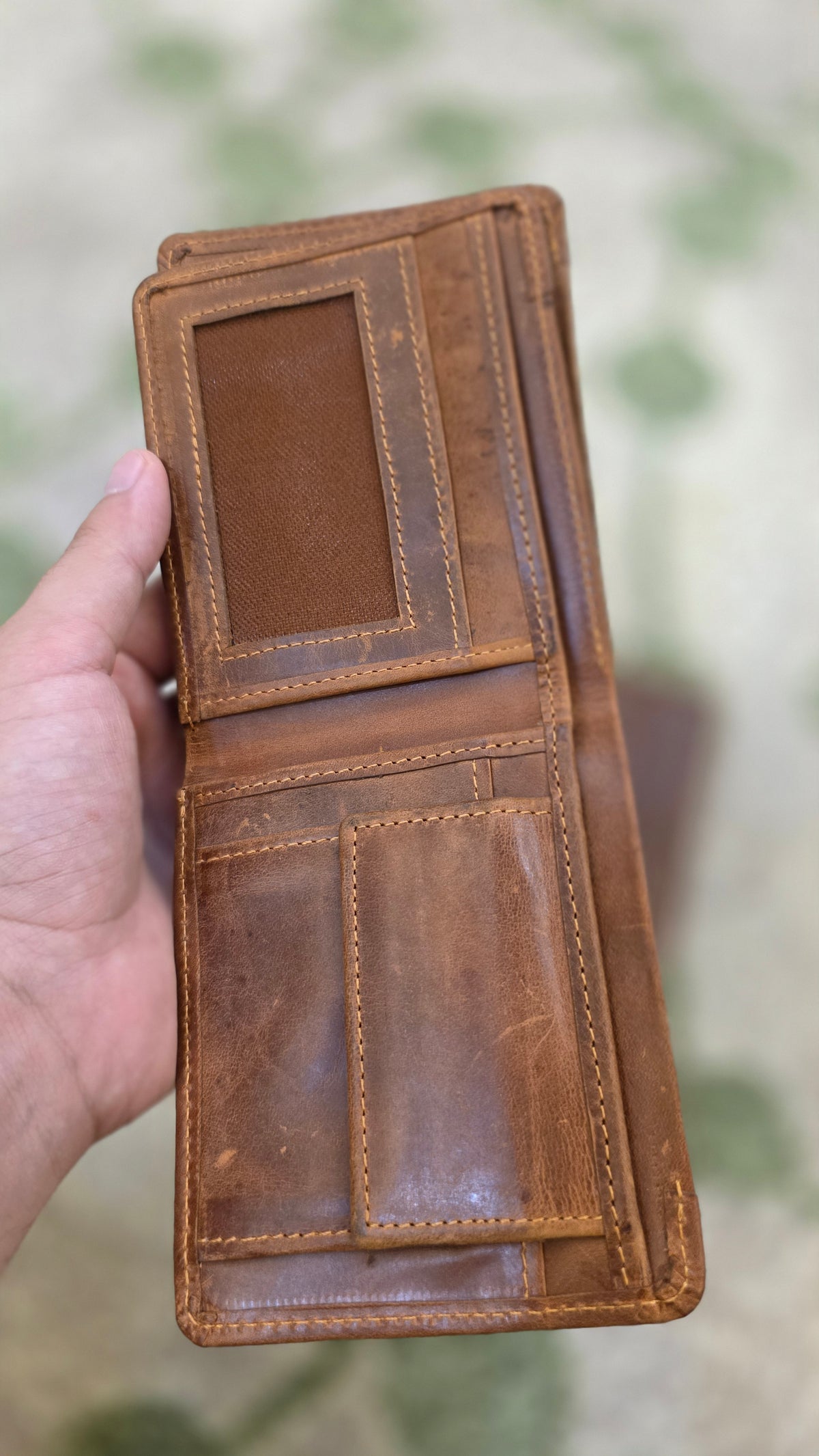 𝐏𝐑𝐄𝐌𝐈𝐔𝐌 𝐖𝐀𝐋𝐋𝐄𝐓𝐒 Orignal Leather
