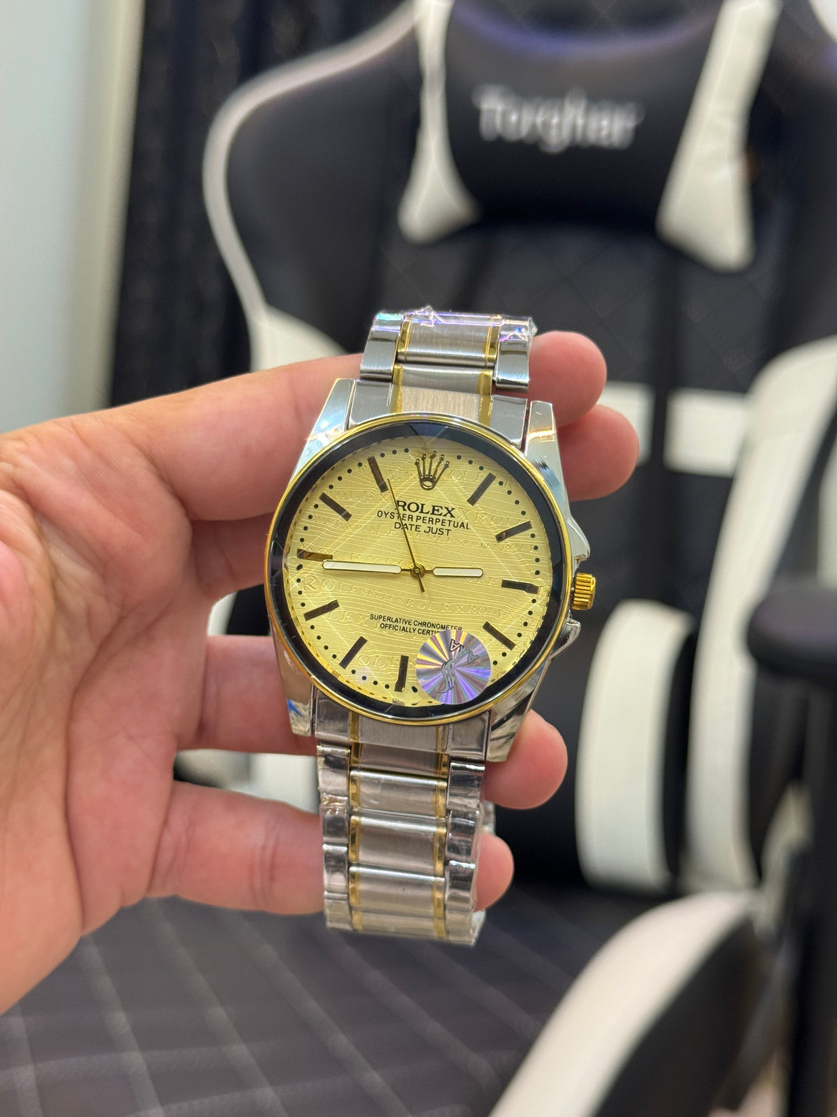 Premium Fashion Wristwatch